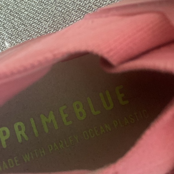 Adidas ultra boost  women’s Prime Blue Sneakers - Picture 3 of 7